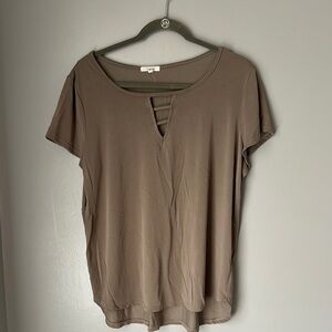 Maurices Green-Brown Cut Out Short Sleeve T-Shirt xxl